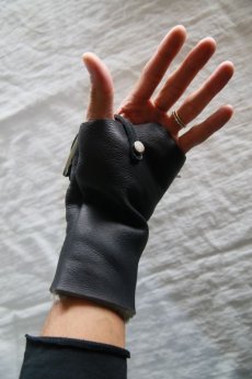 画像5: incarnation / インカネーション /  31391-8451 SHEEP SHEARING GLOVE W/BUCKLE SHORT (5)