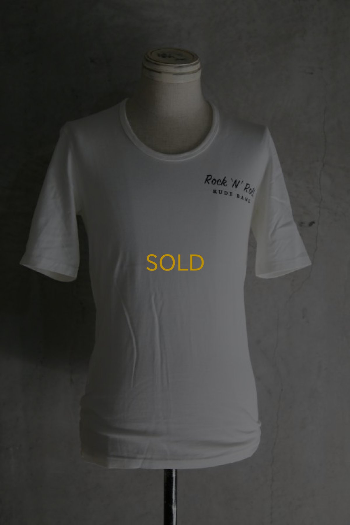 画像1: 003_72_YEST / Yellow Studs コラボレーションTシャツ (1)