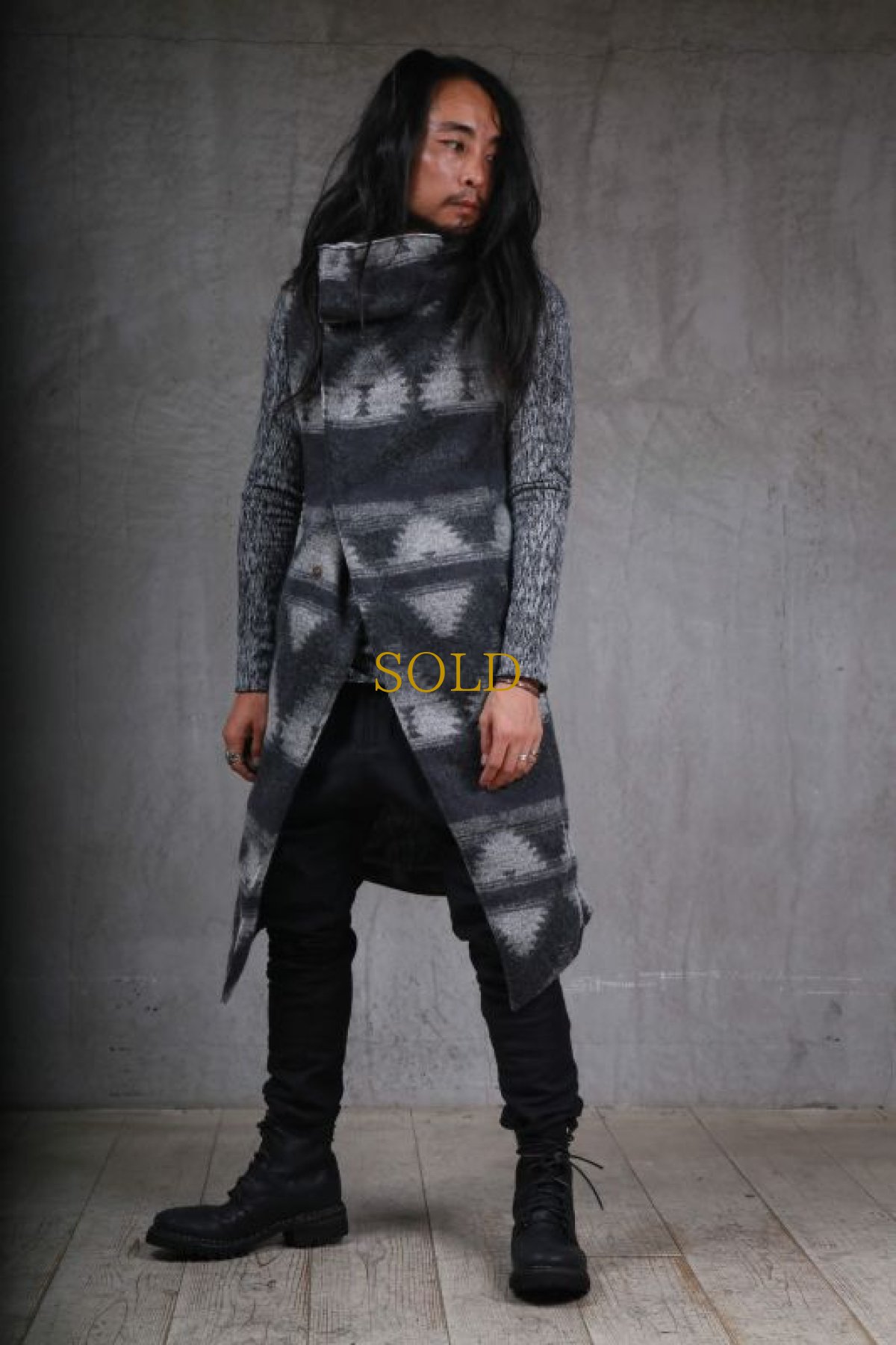 画像9: incarnation / インカネーション / 31772-2200 WOOL 90% PA 10% WIDE NECK LONG VEST LINED (9)