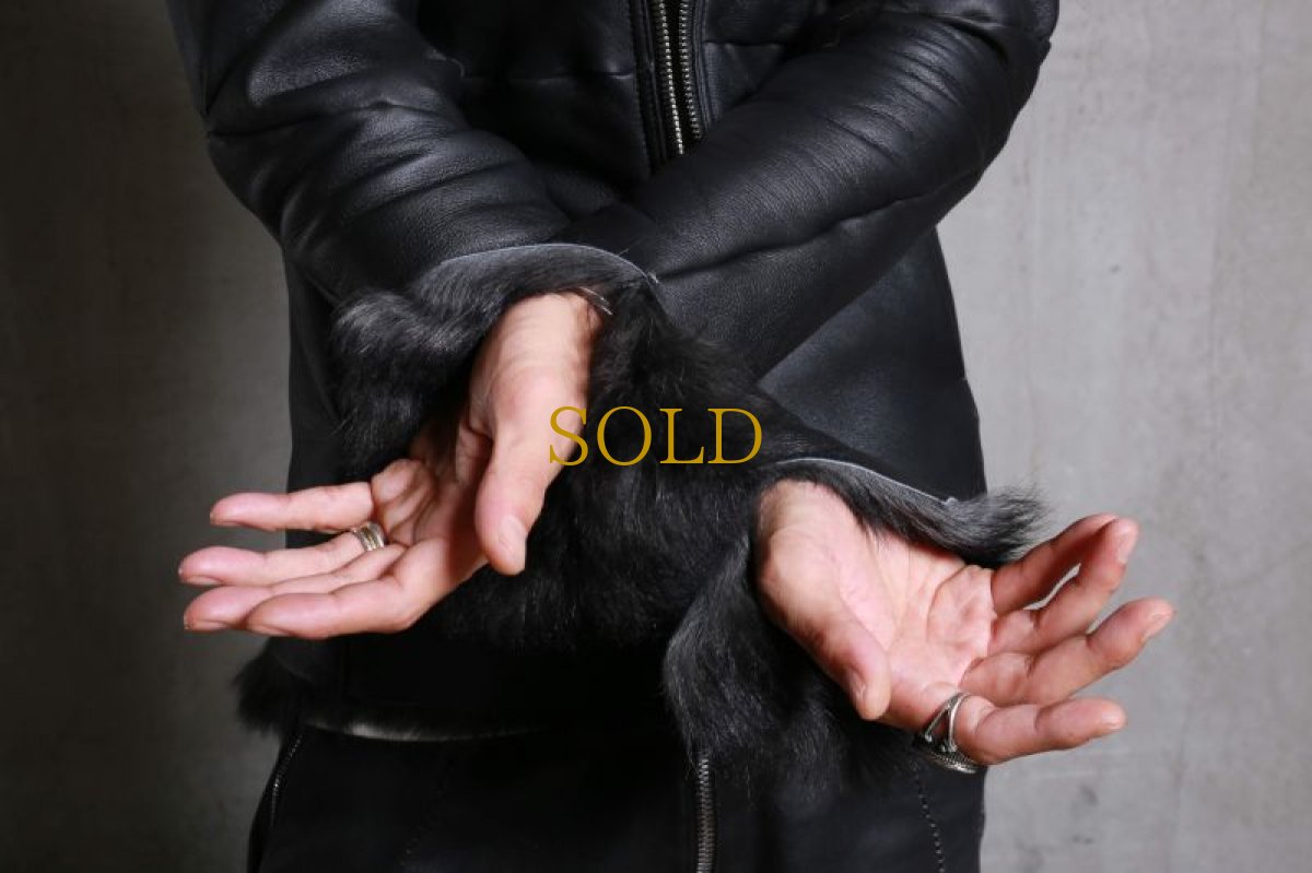 画像13: incarnation / インカネーション /  31791-4690 SHEEP SHEARLING HIGH NECK ZIP BLOUSON SPIRAL ARM (13)