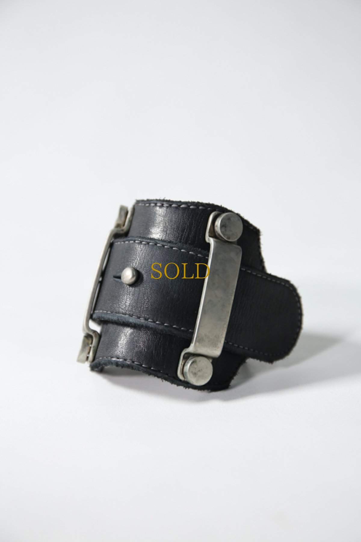画像17: incarnation / インカネーション / 32014-8917 / CALF LEATHER BRACELET METAL LOOP (17)