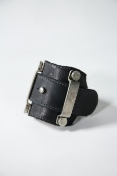 画像1: incarnation / インカネーション / 32014-8917 / CALF LEATHER BRACELET METAL LOOP (1)