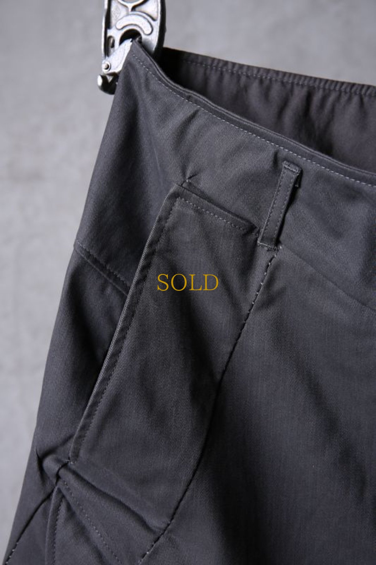 画像7: incarnation / インカネーション / 11883-6410C / COTTON 98% ELASTANE 2% PANTS SARROUEL CARGO SHORT (7)