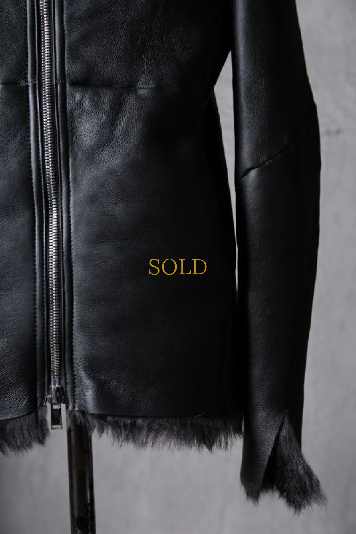 画像13: incarnation / インカネーション / 31991-4690 / SHEEP SHEARLING HIGH NECK ZIP BLOUSON SPIRAL ARM (13)