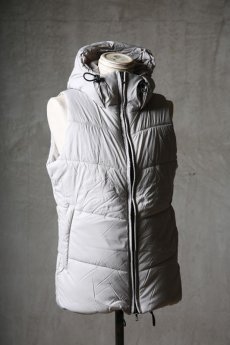 画像3: Thee OLD CIRCUS '' 1973 '' / 7320 / Lost Village / Waterproof 4-way stretch nylon 200g vest with batting (3)