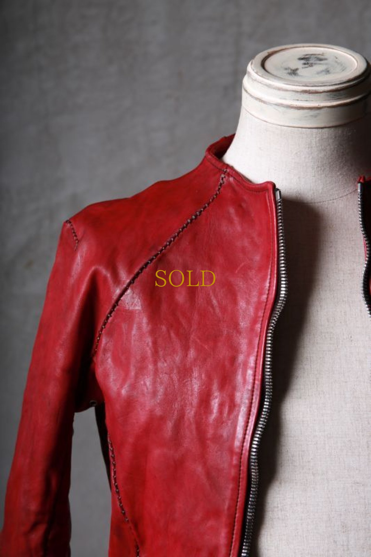 画像9: incarnation / インカネーション / 12211-41477 / HORSE LEATHER NO COLLAR  ZIP/F MOTO DARTS SHOULDER LINED  (9)