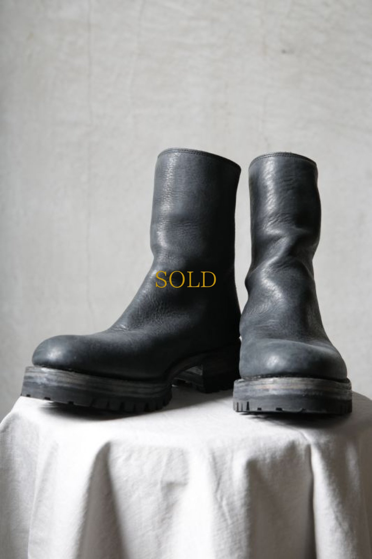 画像2: Thee OLD CIRCUS '' 9 '' / 9-201 / " Black Out " / IRON ホース & GUIDI カーフ / VIBRAM #1100 ワンピースブーツ (2)