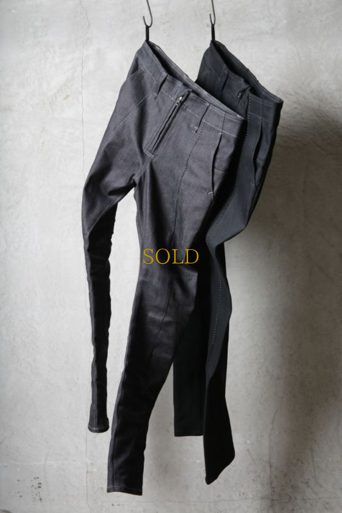 画像1: Thee OLD CIRCUS '' 1973 '' / 3106 / " Thee " / " 13.5oz リジットデニム " ドローイングパンツ (1)