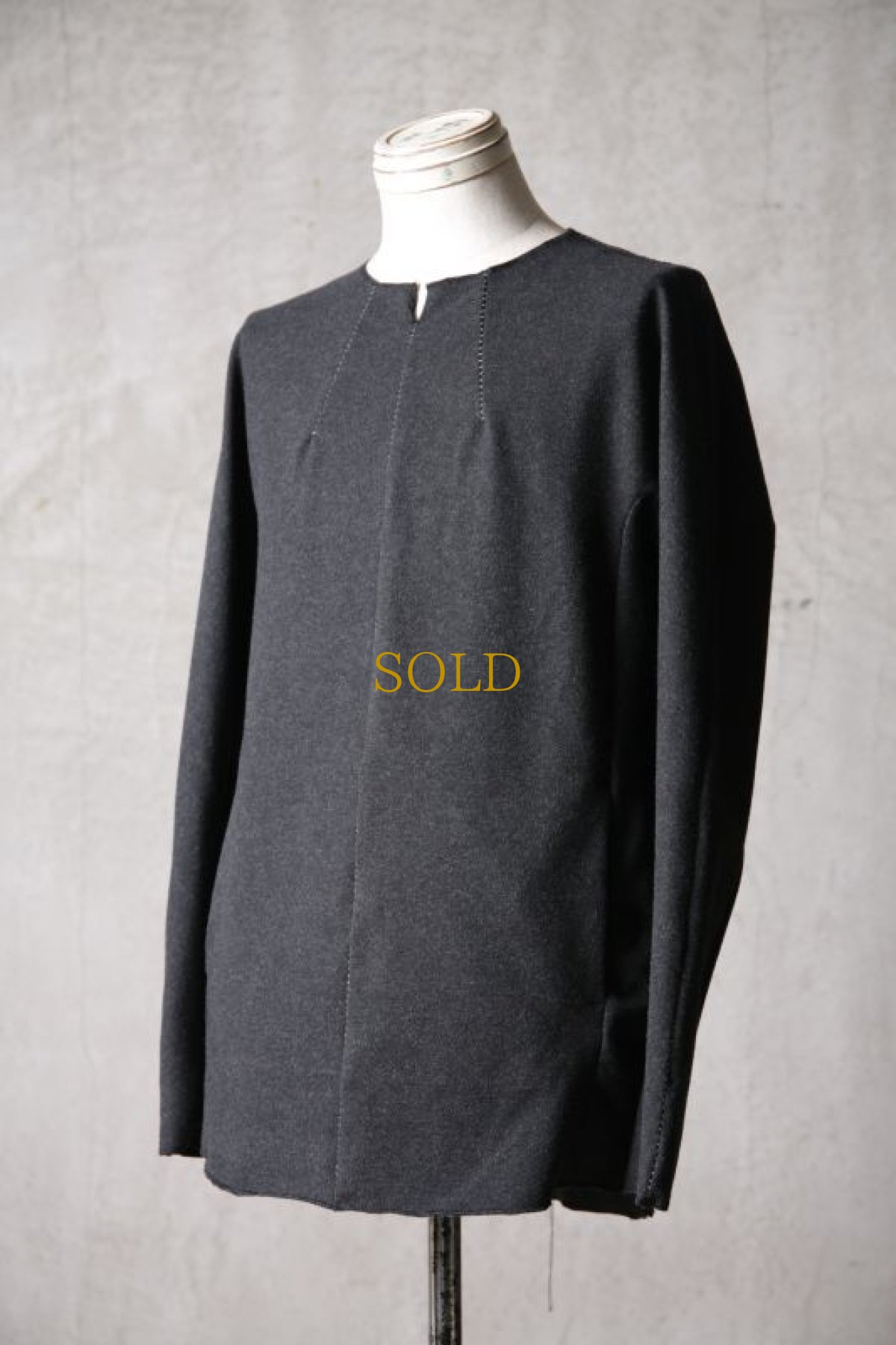 画像3: Wir Lineal / リネアル / KL011-W115 / Protean knit melton Inorganic DRESS FABRIC LONG SLEEVE / Rechts (3)