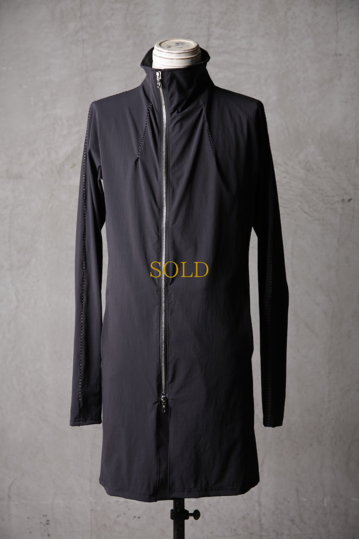 画像2: Thee OLD CIRCUS / F006-1204 / Freeway nylon cloth RW protect / Dole DISTORTION NECK LONG SLEEVE LONG LENGTH (2)