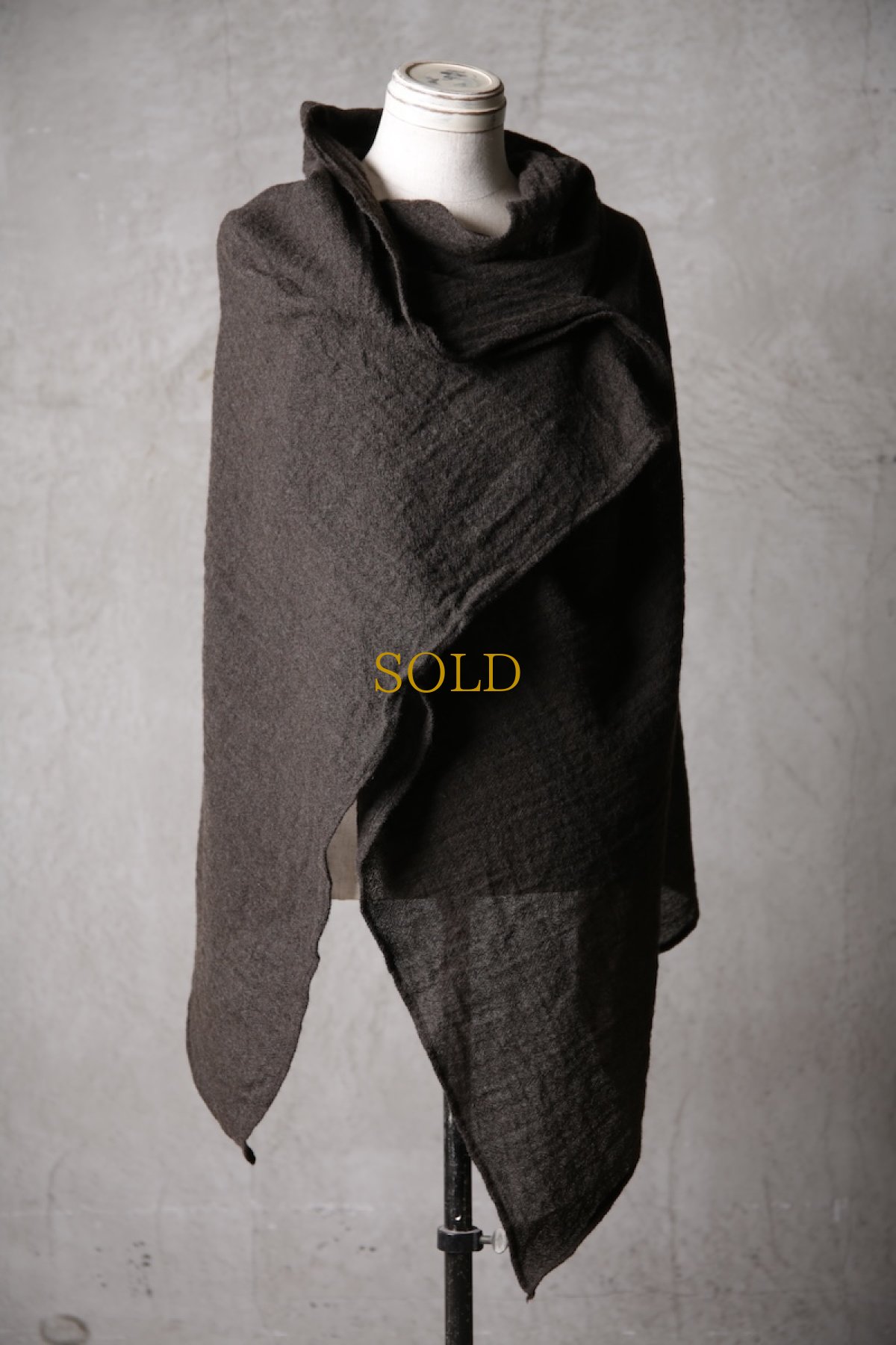 画像4: Thee Old CIRCUS / F007-3302 / 2/48 Rust wool gauze / MaMaMant HOODIE (4)