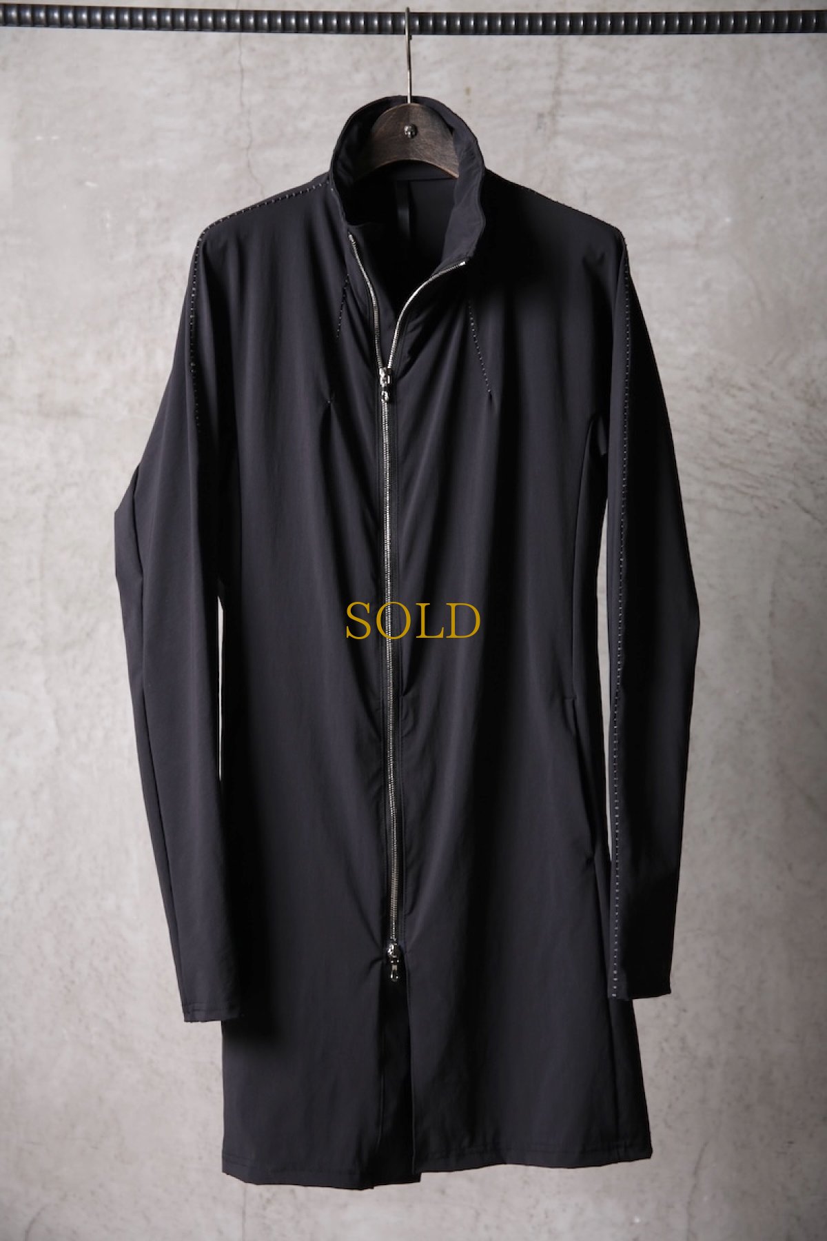 画像1: Thee OLD CIRCUS / F006-1204 / Freeway nylon cloth RW protect / Dole DISTORTION NECK LONG SLEEVE LONG LENGTH (1)