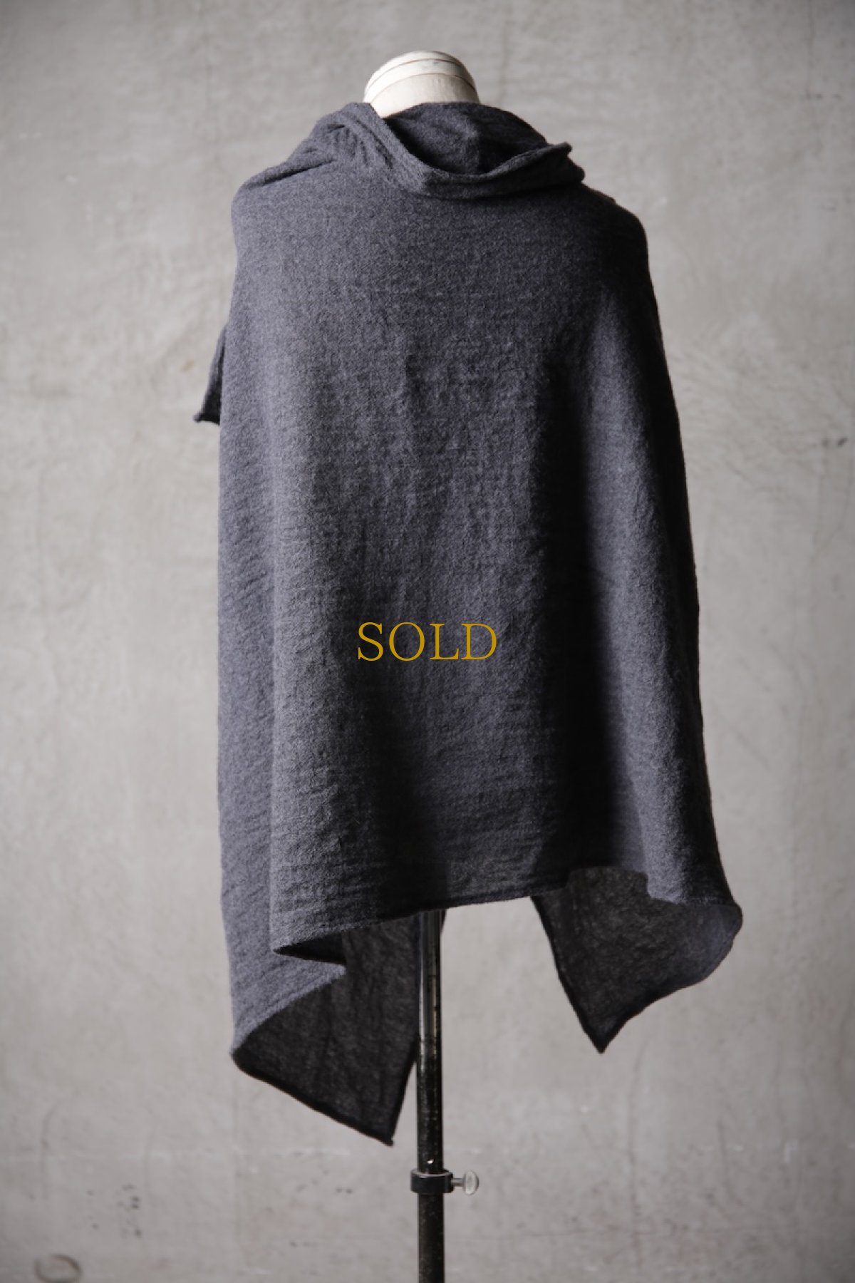 画像16: Thee Old CIRCUS / F007-3302 / 2/48 Rust wool gauze / MaMaMant HOODIE (16)